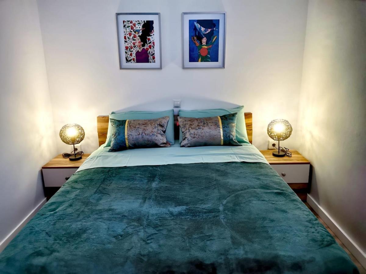 Yumboflat Two Bedroom Apartment 플라야 델 잉글스 외부 사진