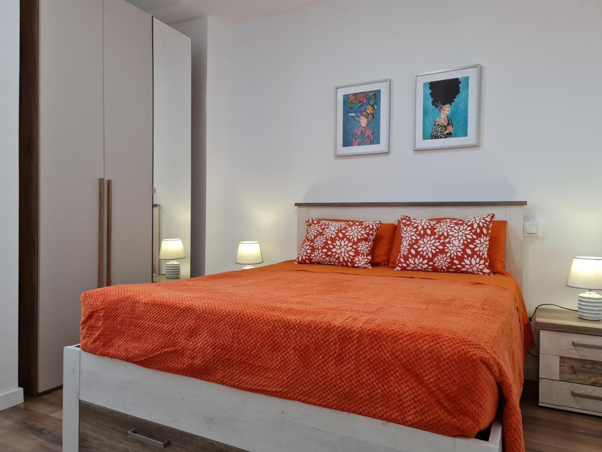 Yumboflat Two Bedroom Apartment 플라야 델 잉글스 외부 사진