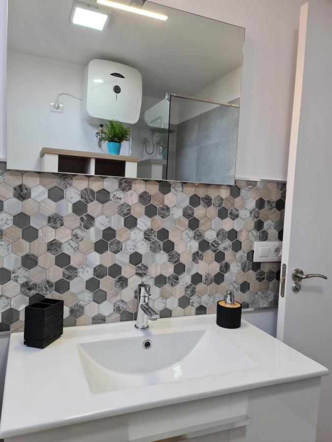 Yumboflat Two Bedroom Apartment 플라야 델 잉글스 외부 사진