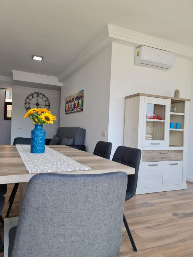 Yumboflat Two Bedroom Apartment 플라야 델 잉글스 외부 사진