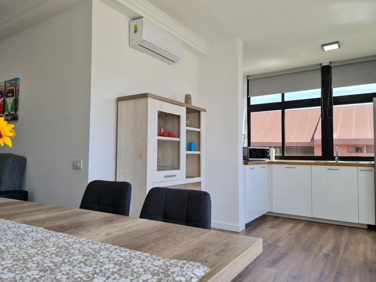 Yumboflat Two Bedroom Apartment 플라야 델 잉글스 외부 사진